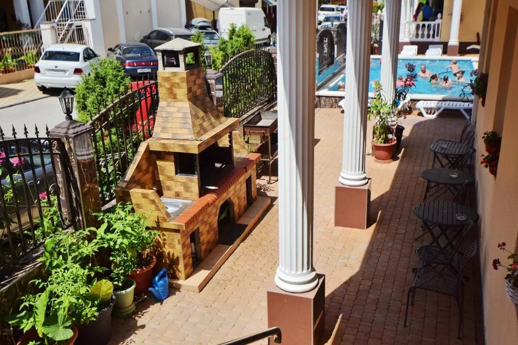 . Гостевой дом Нателла. Кабардинка