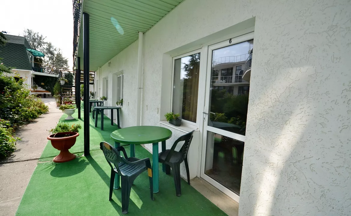 2-х местный эконом. Гостиница "Риека". Орджоникидзе