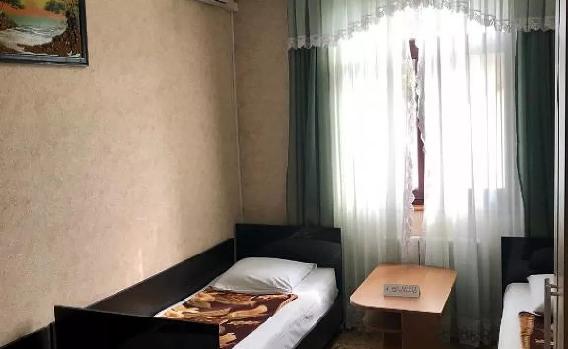 Эконом трехместный. Гостевой дом "Магнолия" . Адлер