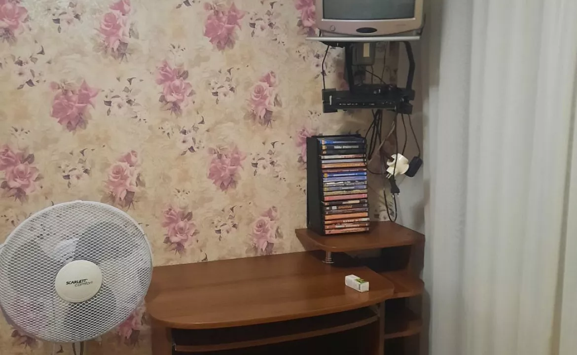 Двухместный удобства на этаже. Гостевой дом "Галина" . Вишневка Двухместный удобства на этаже. Гостевой дом "Галина" . Вишневка