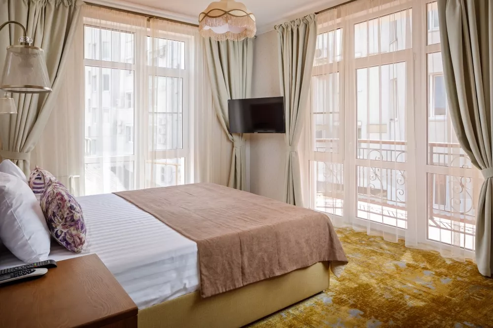 ЛЮКС 2 КОМНАТНЫЙ. Гостиничный комплекс "Дача". Геленджик