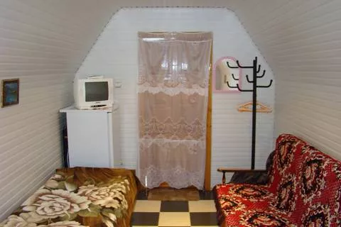 Номер 3 категории. Частный сектор "Селена". Адлер