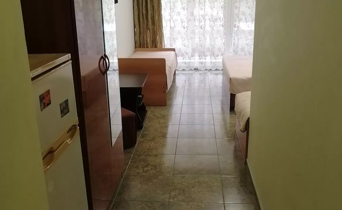 Четырёхместный номер на 2-м этаже. Гостевой дом "РОМАНТИКА". Лазаревское