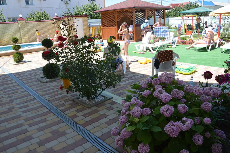 . Отель "Лучезарный". Витязево