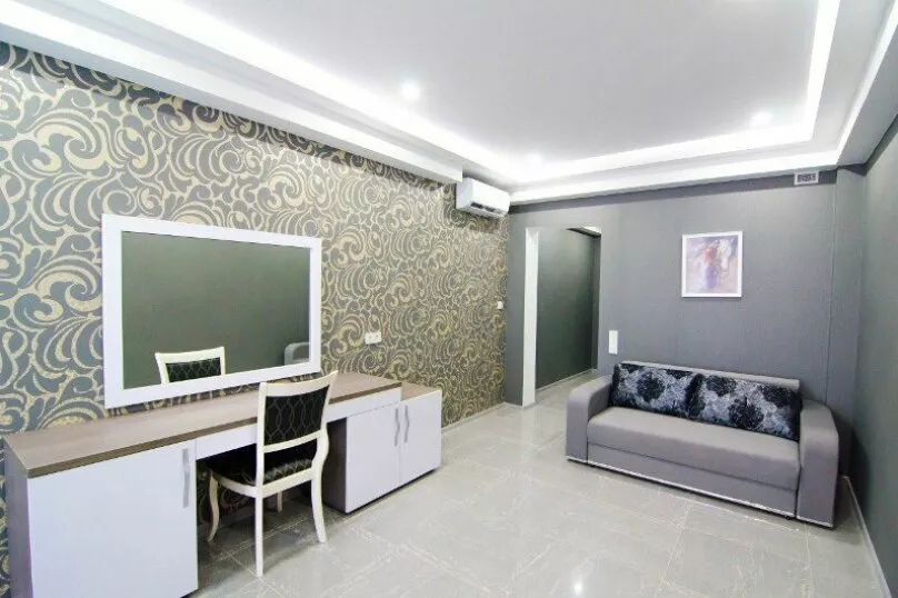 . Гостиница "Парк Авеню". Кореиз