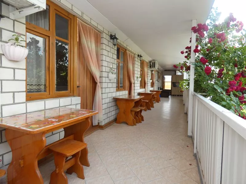 . Гостевой дом «У моря». Анапа