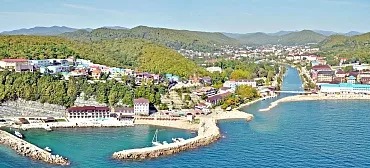 Гостевой комплекс и Яхт-Клуб "Торнадо" Новомихайловский