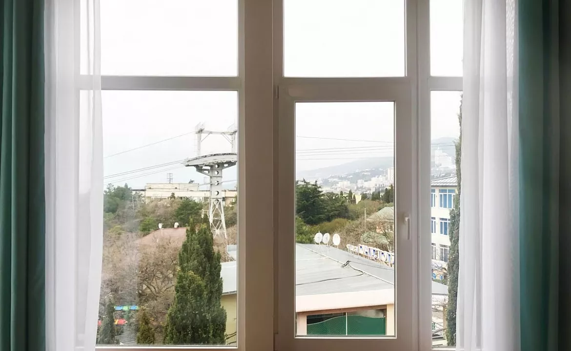 Студио с видом на море и горы. Отель Апарт-отель ПАЛЬМА. Гаспра