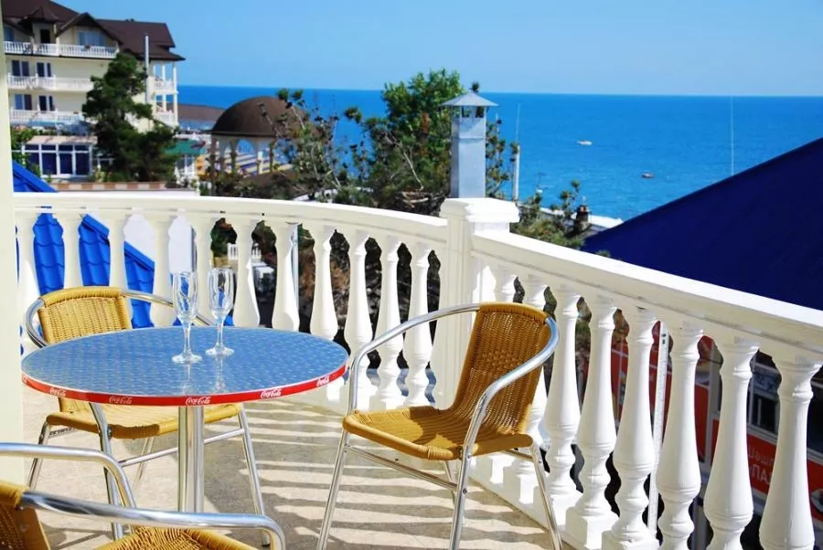 . Отель КАВКАЗ. Гостиницы и отели Лазаревского . Отель КАВКАЗ. Гостиницы и отели Лазаревского