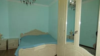 3х-комнатная квартира. Квартира в многоквартирном доме Квартира Абазгаа 59/1 . Гагра