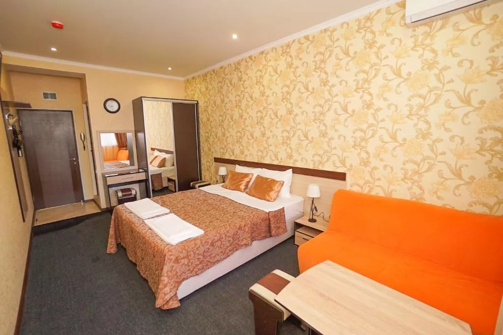 3х - местный номер. Апарт-отель «Близнецы». Адлер