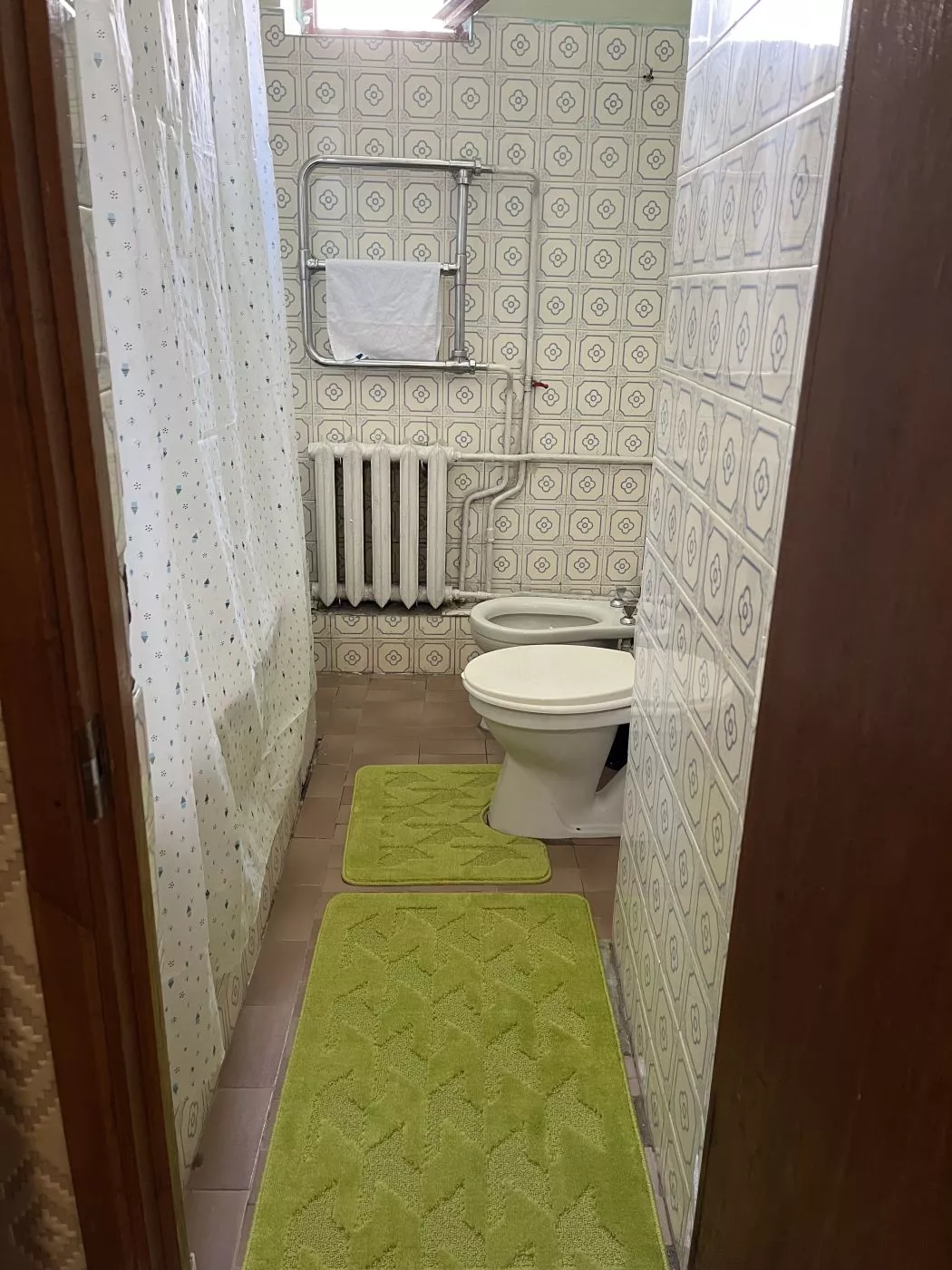 . Гостевой дом "Сосновый рай" . Гагра