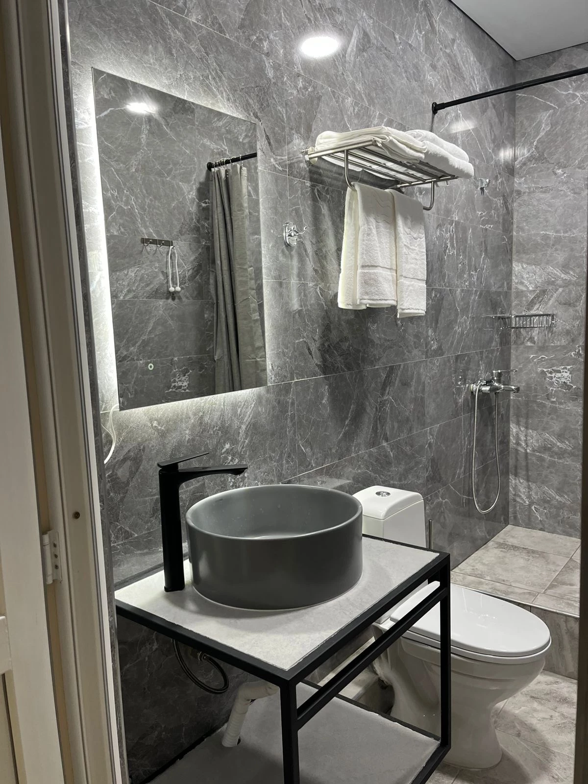 . Гостевой дом GK House. Сухум