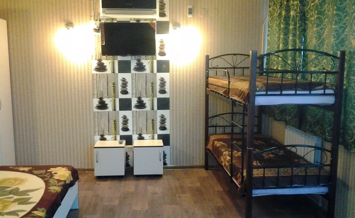 DeLuxe (Family room) №8 №9. Гостевой дом Частное Домовладение  "ПаНаМа". Приморский