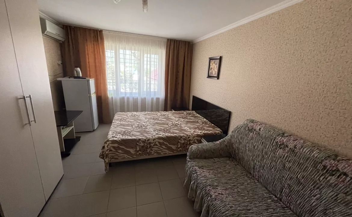 3х местный номер «ЭКОНОМ». Гостевой дом "Виктория". Лазаревское 3х местный номер «ЭКОНОМ». Гостевой дом "Виктория". Лазаревское