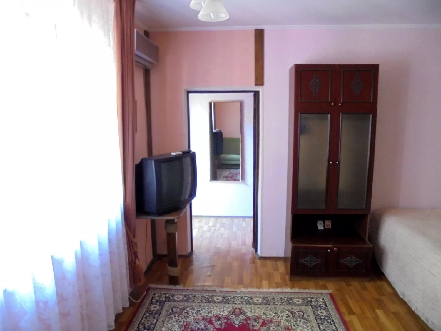 . Дом под ключ  Домик для семейного отдыха на 2-4 человека.. Феодосия