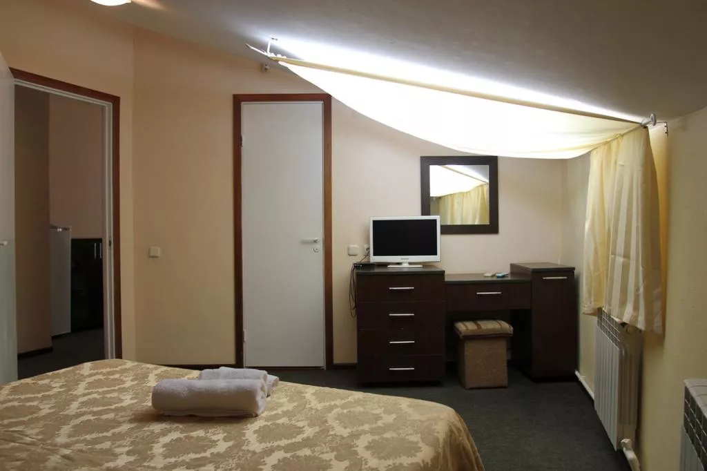 . Отель "Адмирал". Анапа