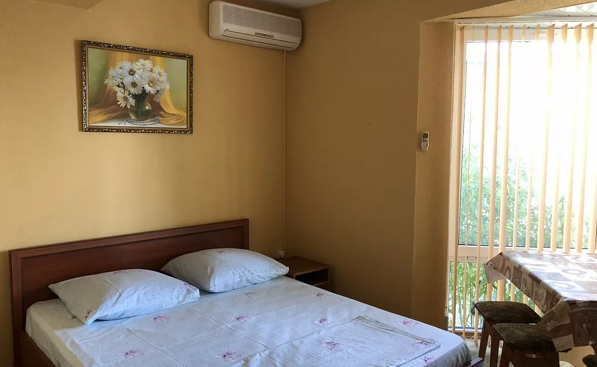 Четырехместный номер. Гостевой дом АнНи. Гаспра