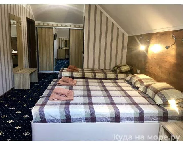 3-хместный Бюджетный (Мансарда). Гостевой дом "Солнечный". Гостевые дома в Лазаревском 3-хместный Бюджетный (Мансарда). Гостевой дом "Солнечный". Гостевые дома в Лазаревском