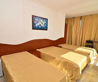 2-4-местный номер «Под облаками» вид на море. Вилла «Камилла».  2-4-местный номер «Под облаками» вид на море. Вилла «Камилла».