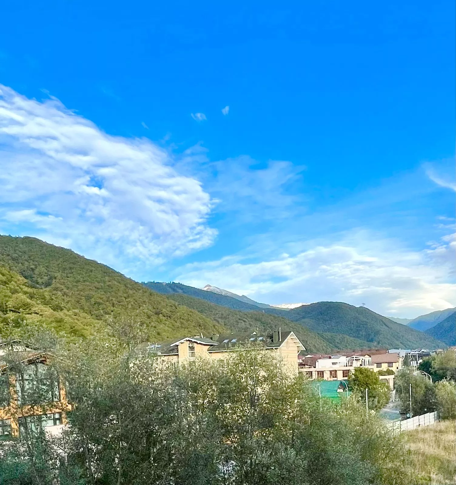 . Квартира в многоквартирном доме Двухуровневая студия. Красная Поляна