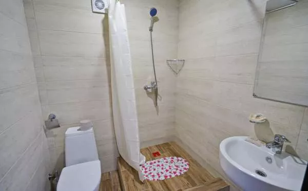 Студия 3-х местная с личной кухней. Отель «Черноморец». Лазаревское Студия 3-х местная с личной кухней. Отель «Черноморец». Лазаревское