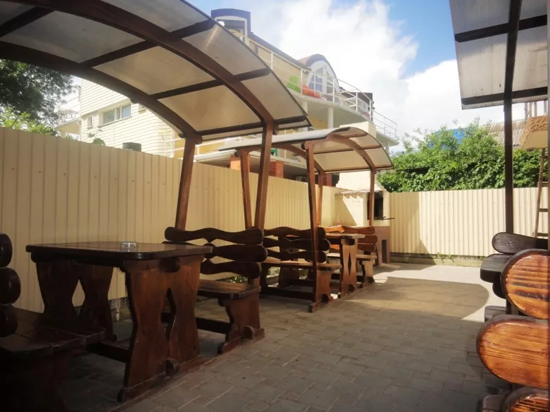 . Гостиница "Янтарь". Архипо-Осиповка