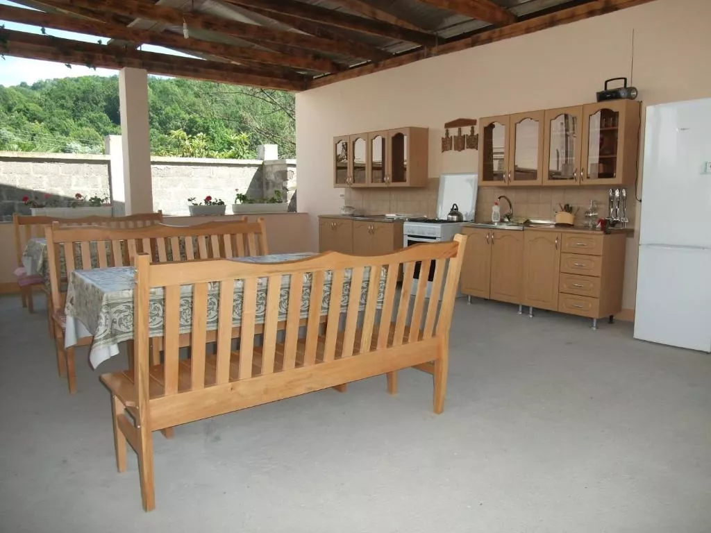 . Гостевой дом Светлана-Люкс. Якорная Щель