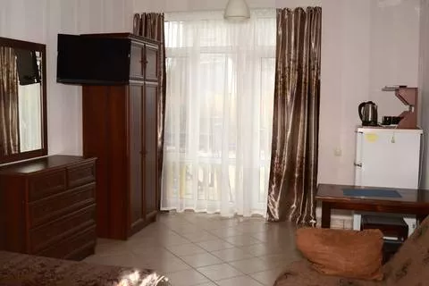 Трёхместный номер. Гостевой дом «Уют» - Коктебель. Коктебель