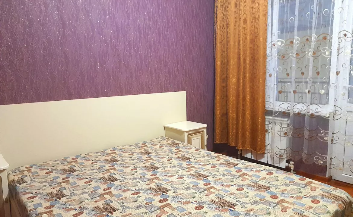 Трёхместный эконом. Гостевой дом Южный берег.. Адлер