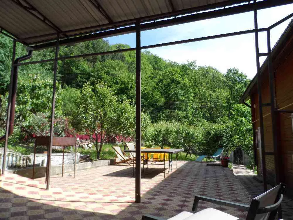 . Коттедж "Горный мотив" . Лазаревское