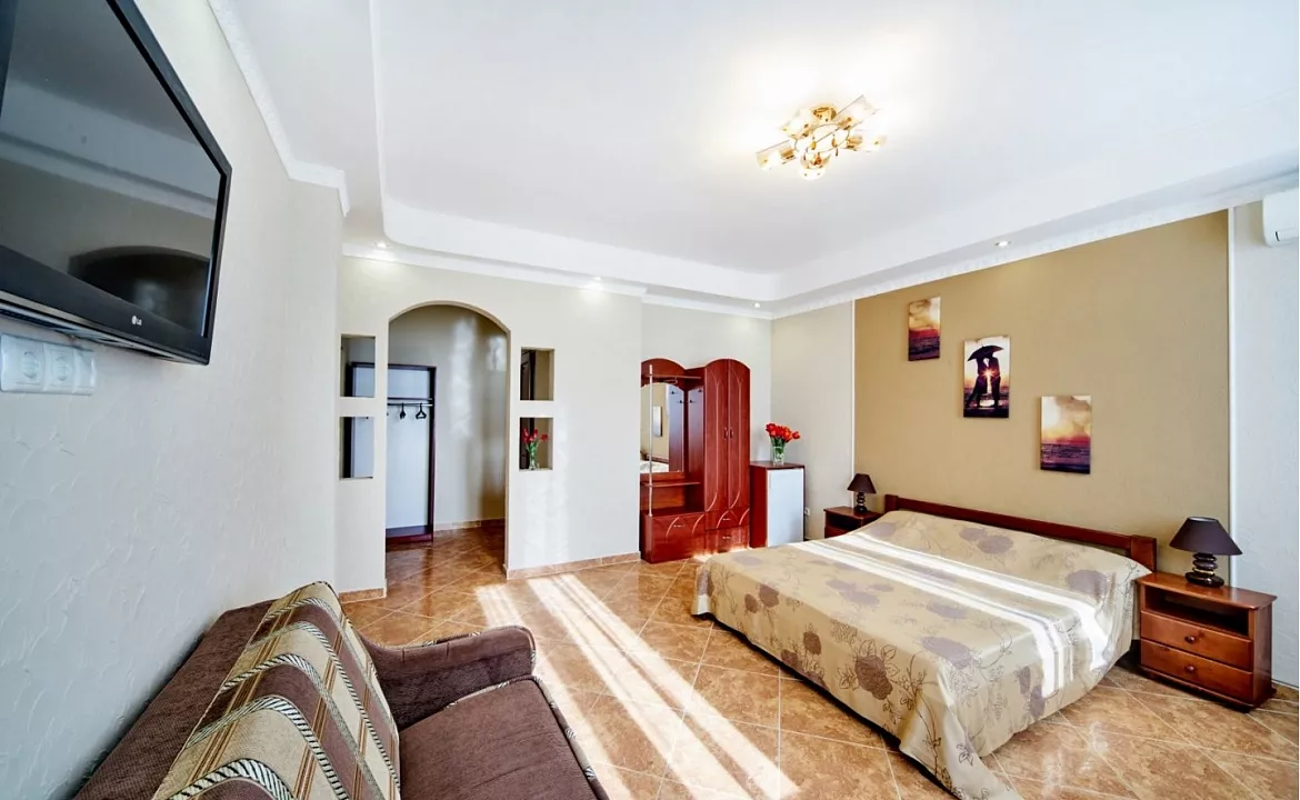 «Комфорт». Гостевой дом «Миру Мир». Заозерное