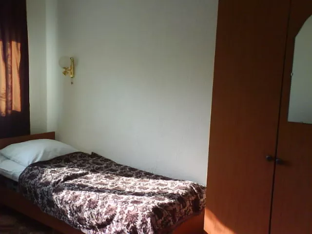 Эконом. Гостевой дом У Наташи. Вардане