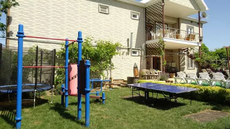 . Гостевой дом Южный ветер. Веселовка