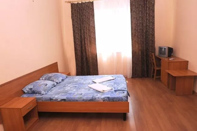 1-комнатный номер 3-местный без балкона. Гостиница Астерия. Ейск