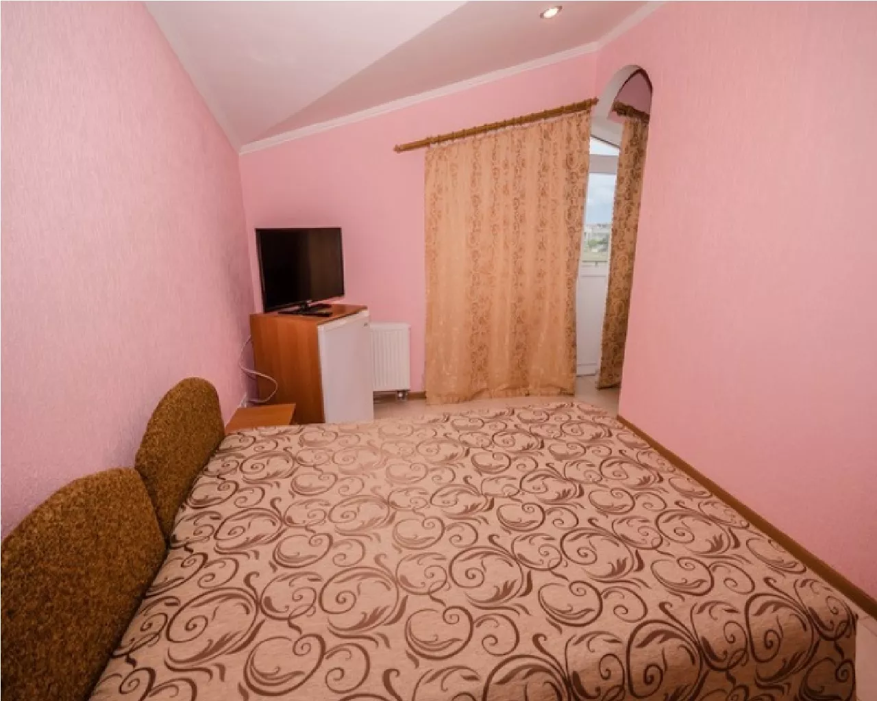 . Гостевой дом "Светлана" - Заозерное. Заозерное