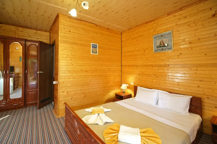 2-местный с балконом. Эко-отель «Эспаньола». Солнечногорское