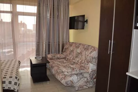 № 2 Трехместный номер с доп. местом. Отель «Жасмин». Евпатория