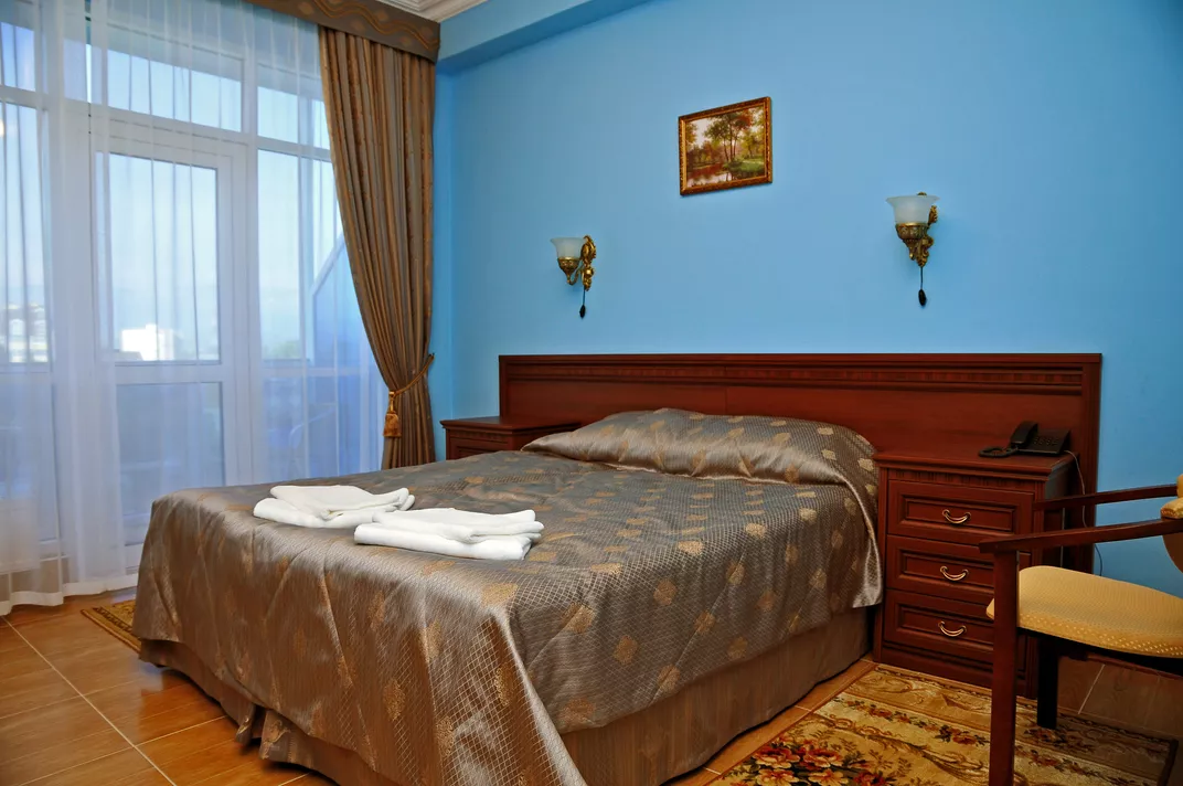 Люкс. Отель "Атлант-Люкс". Адлер