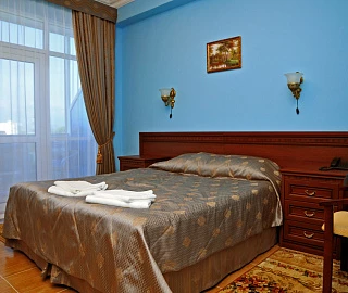 Люкс. Отель "Атлант-Люкс". 