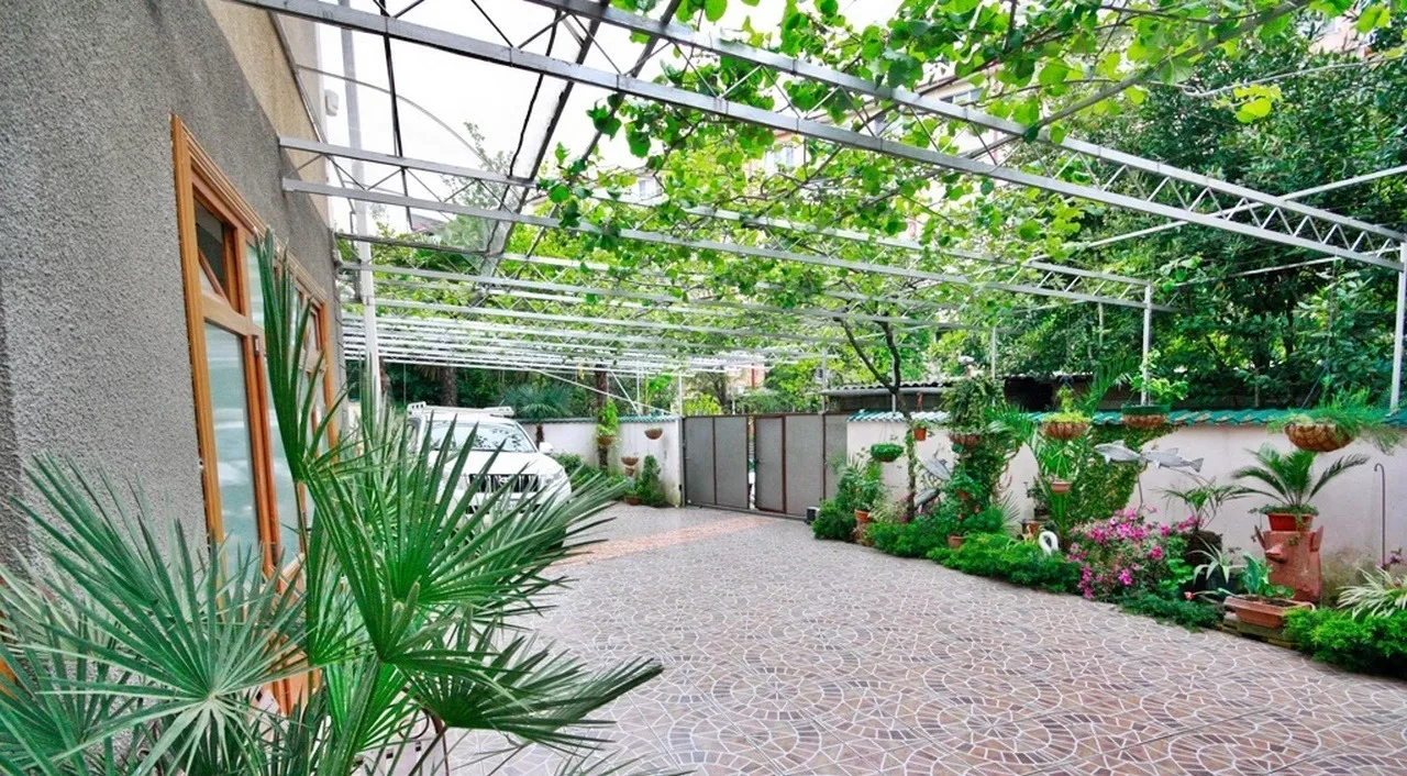 . Гостевой дом «Надежда» . Сочи