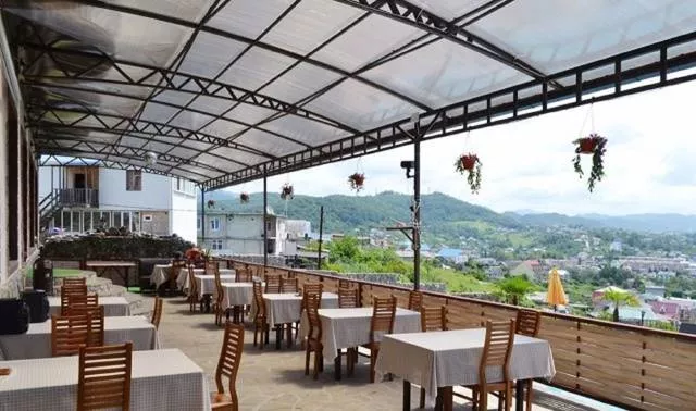 . Отель «Нувэль». Вардане