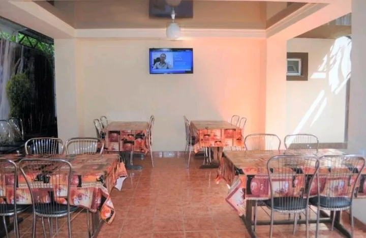 . Гостевой дом У Георгия . Витязево