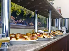 Отель «Снежный барс» Отель «Снежный барс»