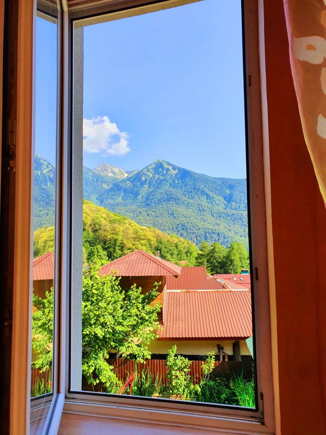 . Гостевой дом Родник. Красная Поляна