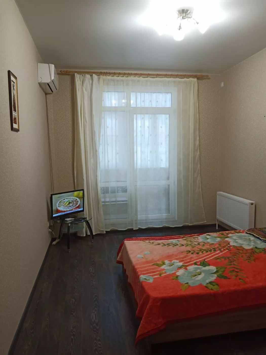 . Квартира в многоквартирном доме у моря и леса . Геленджик