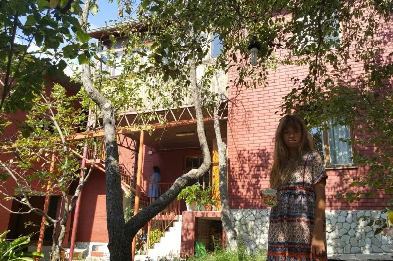 . Гостевой дом "Дедеркой" . Дедеркой