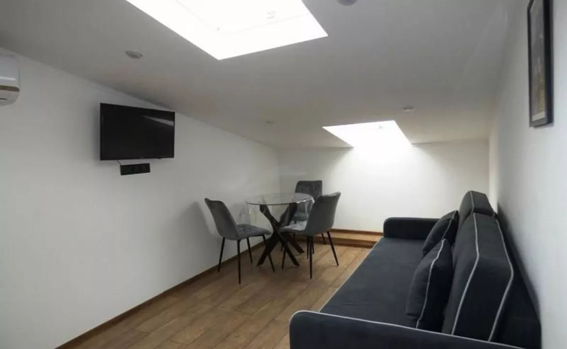 Квартира под ключ. Квартира в многоквартирном доме Апартаменты Цветочная. Адлер