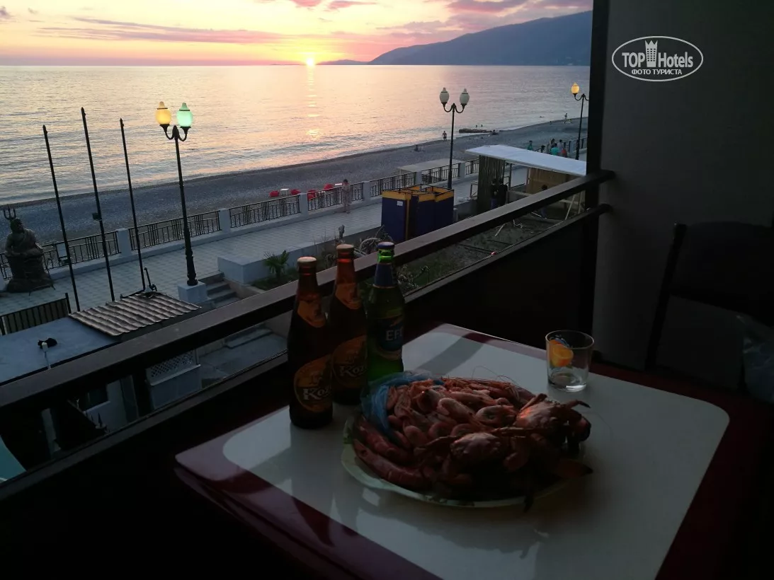 . Отель "ПОСЕЙДОН". Гагра