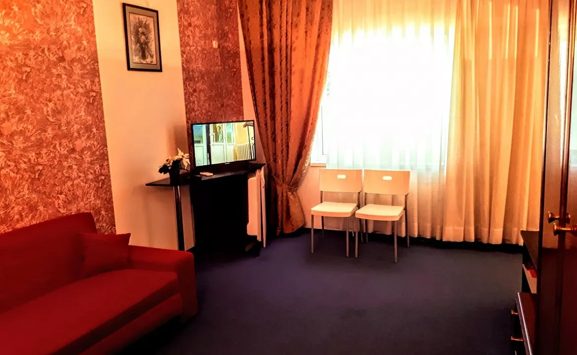 Полулюкс. Гостиница "Парадиз". Ольгинка